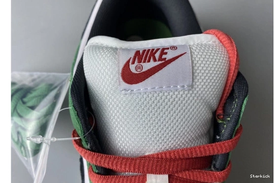 SB Nike 304292-302 Dunk Low Heineken 0110